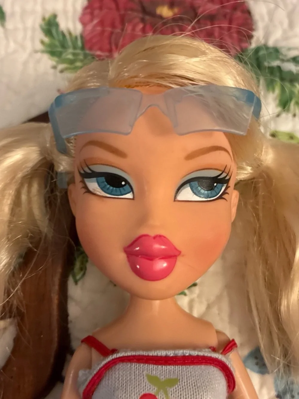 Cloe original Bratz with full outfit